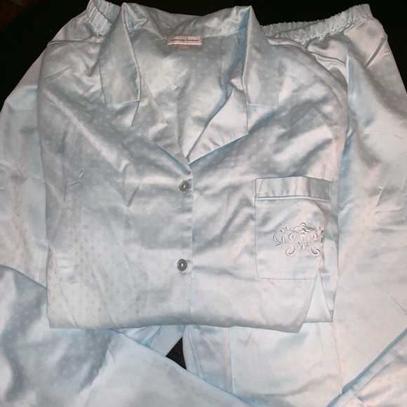 Intimates & Sleepwear New Without Tags Heavenly Bodies Pajama Set